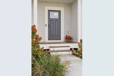 6388 Jeffery Avenue S, Cottage Grove, MN 55016 - Photo 7