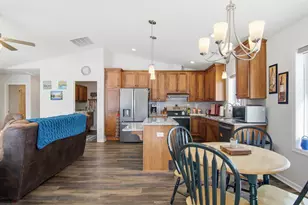 918 21st St, Wabasha, MN 55981 - Photo 7