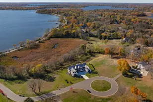 1105 Tanager Hl, Wayzata, MN 55391 - Photo 59