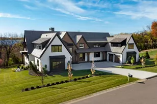 1105 Tanager Hl, Wayzata, MN 55391 - Photo 1