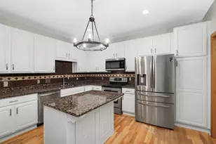 17896 Glasgow Way, Lakeville, MN 55044 - Photo 11