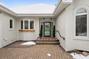 5200 Malibu Dr, Edina, MN 55436 - Photo 61