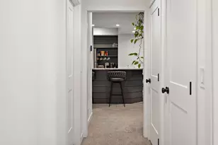 5200 Malibu Dr, Edina, MN 55436 - Photo 53