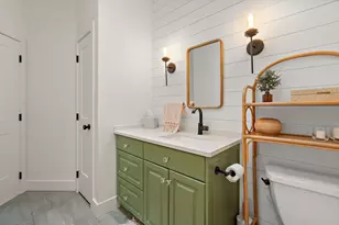 5200 Malibu Dr, Edina, MN 55436 - Photo 19