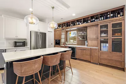 5200 Malibu Drive, Edina, MN 55436 - Photo 1