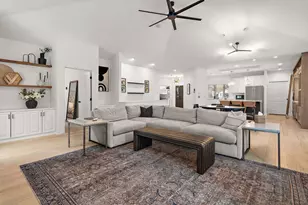 5200 Malibu Dr, Edina, MN 55436 - Photo 11