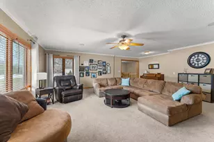 33584 Washington St NE, Cambridge, MN 55008 - Photo 13