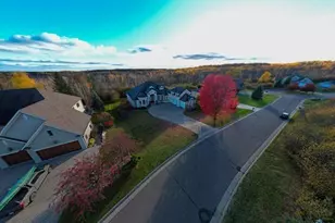 560 Marshall St, Duluth, MN 55803 - Photo 99