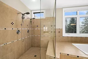 560 Marshall St, Duluth, MN 55803 - Photo 23