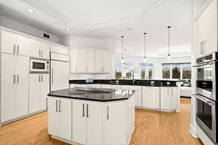 560 Marshall St, Duluth, MN 55803 - Photo 5