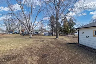 125 S Eagle St, Belle Plaine, MN 56011 - Photo 29