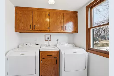 125 S Eagle Street, Belle Plaine, MN 56011 - Photo 15