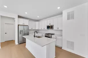 7596 Norway Ln, Lino Lakes, MN 55038 - Photo 3