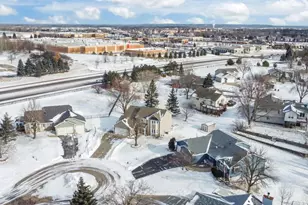 819 Moonlight Pl, Woodbury, MN 55125 - Photo 41