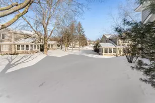 809 Ivy Ln, Eagan, MN 55123 - Photo 37