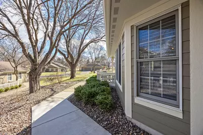 809 Ivy Lane, Eagan, MN 55123 - Photo 7