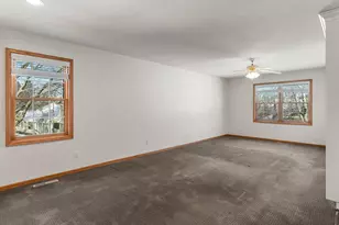 809 Ivy Ln, Eagan, MN 55123 - Photo 29