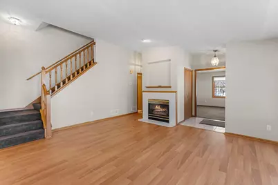 809 Ivy Lane, Eagan, MN 55123 - Photo 9