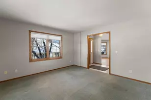 809 Ivy Ln, Eagan, MN 55123 - Photo 23