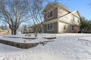 809 Ivy Ln, Eagan, MN 55123 - Photo 39