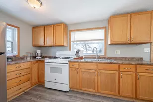 1108 America Ave NW, Bemidji, MN 56601 - Photo 11