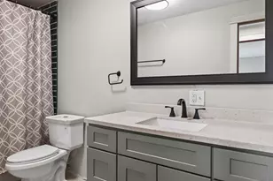 725 N Linden St, Belle Plaine, MN 56011 - Photo 23