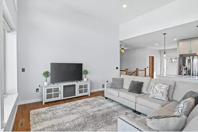 725 N Linden Street, Belle Plaine, MN 56011 - Photo 9