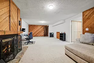 8305 Tamarack Trail, Eden Prairie, MN 55347 - Photo 11