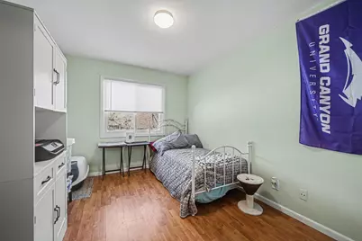 8305 Tamarack Trail, Eden Prairie, MN 55347 - Photo 19