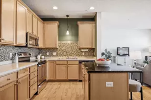 11712 84th Ave N, Maple Grove, MN 55369 - Photo 5