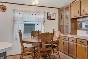 17 Terri Cir Dr, Holmen, WI 54636 - Photo 9