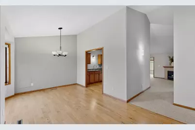 6427 Bandel Hills Lane NW, Rochester, MN 55901 - Photo 5