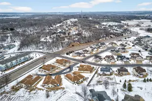 6427 Bandel Hills Ln NW, Rochester, MN 55901 - Photo 43