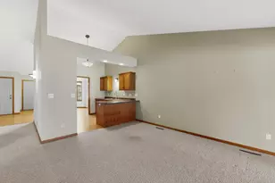 6427 Bandel Hills Ln NW, Rochester, MN 55901 - Photo 15