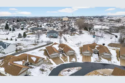 6427 Bandel Hills Lane NW, Rochester, MN 55901 - Photo 47