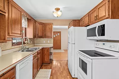 117 91st Avenue NE, Blaine, MN 55434 - Photo 17