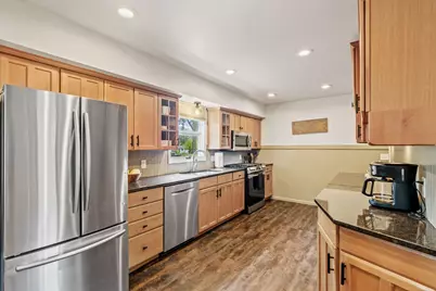 212 Birchwood Drive N, Stillwater, MN 55082 - Photo 3