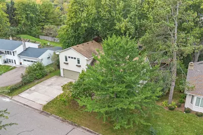 212 Birchwood Drive N, Stillwater, MN 55082 - Photo 41