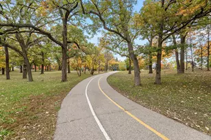 2307 Unity Ave N, Golden Valley, MN 55422 - Photo 31