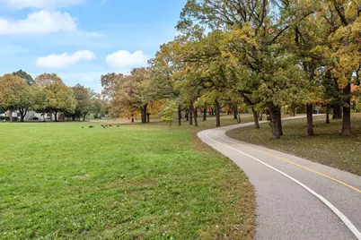 2307 Unity Avenue N, Golden Valley, MN 55422 - Photo 25