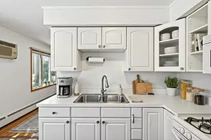 2307 Unity Ave N, Golden Valley, MN 55422 - Photo 7