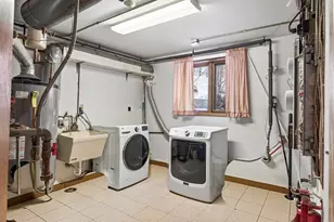 2307 Unity Ave N, Golden Valley, MN 55422 - Photo 23