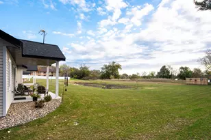 323 1/2 Fairgrounds Rd, Alexandria, MN 56308 - Photo 21