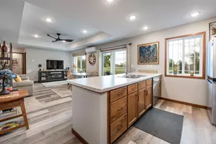 323 1/2 Fairgrounds Rd, Alexandria, MN 56308 - Photo 7