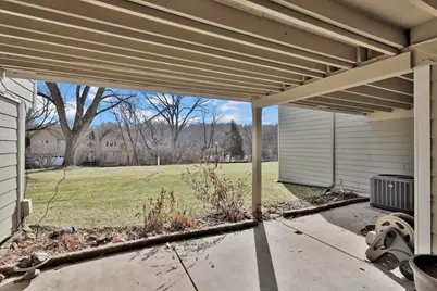 8276 Kingslee Road, Bloomington, MN 55438 - Photo 29