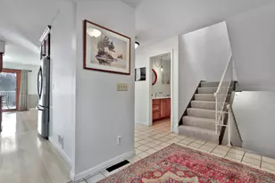 8276 Kingslee Rd, Bloomington, MN 55438 - Photo 15