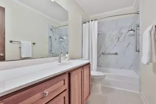 8276 Kingslee Rd, Bloomington, MN 55438 - Photo 21