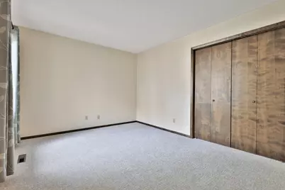 8276 Kingslee Road, Bloomington, MN 55438 - Photo 23