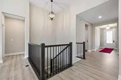 9062 7th Street N, Lake Elmo, MN 55042 - Photo 9
