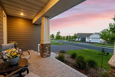 9062 7th Street N, Lake Elmo, MN 55042 - Photo 5